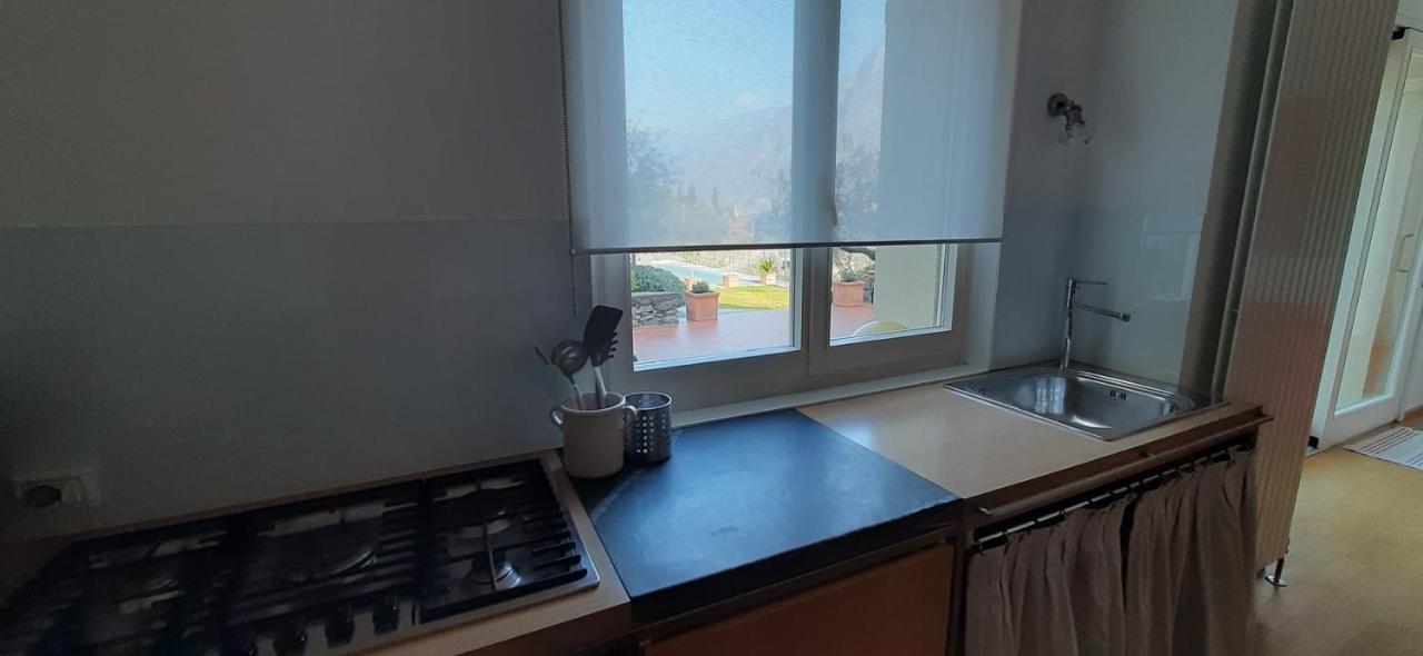 Iseolakerental - Vacanza Romantica Riva di Solto Extérieur photo