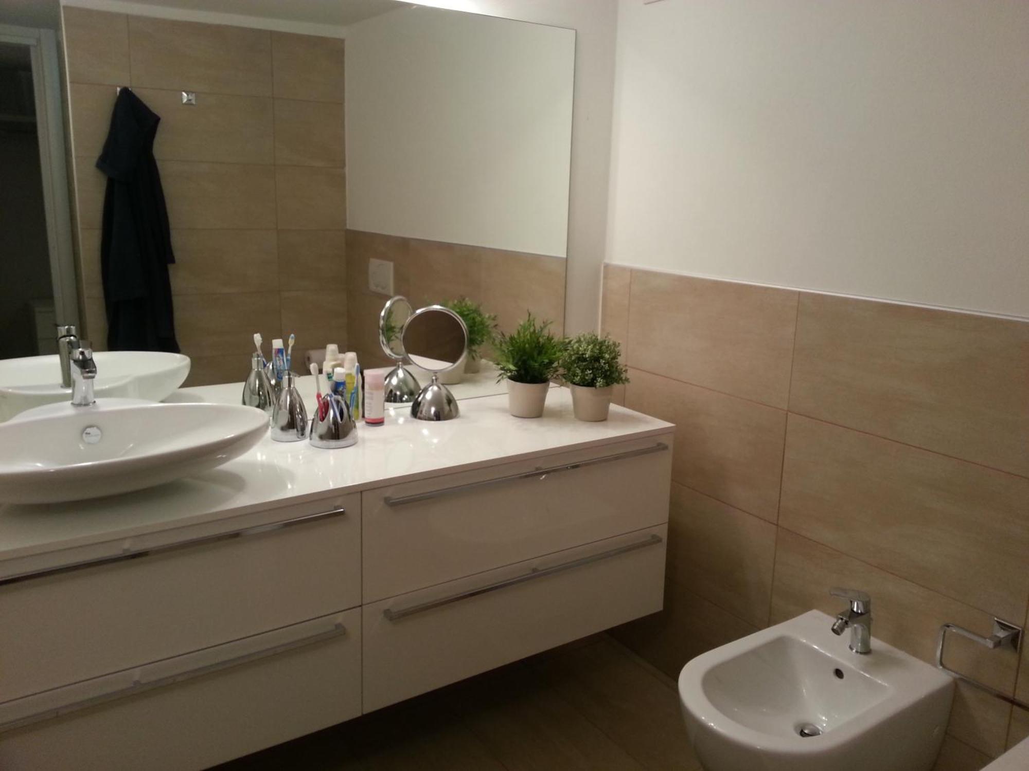Iseolakerental - Vacanza Romantica Riva di Solto Extérieur photo